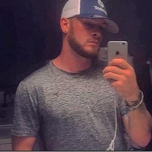 Meet your Posher, Mitchell